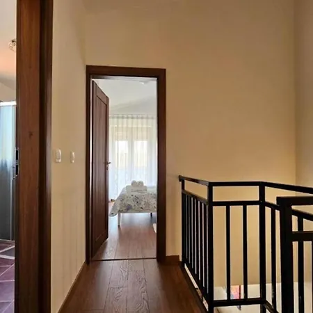 Marlene By Gasthuis Bužinija