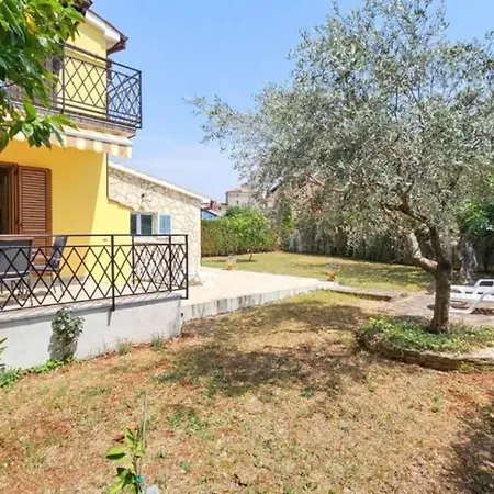 Marlene By 3* Bužinija